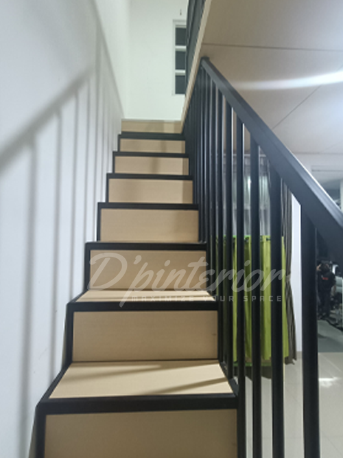 DP Interior Mezzanine Tangga